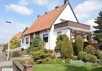 Einfamilienhaus in 93142 Maxhütte-Haidhof, Amberger Str.