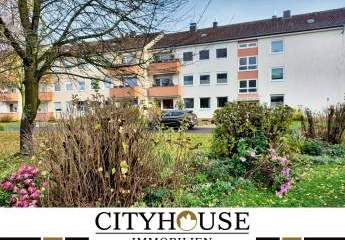 CITYHOUSE: TOP Zustand, moderne Etagenwohnung mit hochwertiger Einbauküche, Kamin, Balkonen, Keller