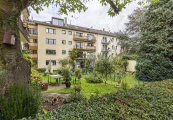 Ruhig gelegene 2-Zimmer-Wohnung mit Gartenblick in Bockenheim