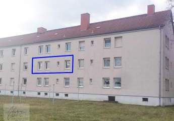 ***SINGLEWOHNUNG MIT KÜCHE*** und Tageslichtbad mit Wanne ab sofort zu vermieten