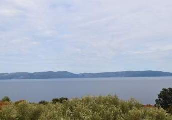 Moderne Villa mit Swimmingpool und Panorama-Meerblick