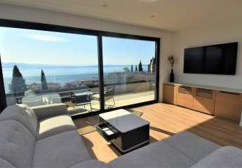Luxuriöses Appartement mit Panorama-Meerblick und Community-Pool