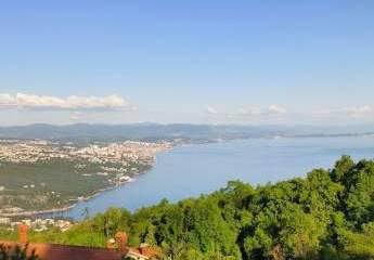 Hochwertiges Einfamilienhaus mit Pool und Meerblick, Region Opatija