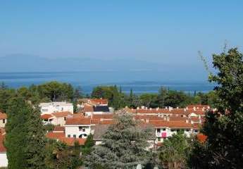 Dachgeschosswohnung mit schönem Blick auf das Meer