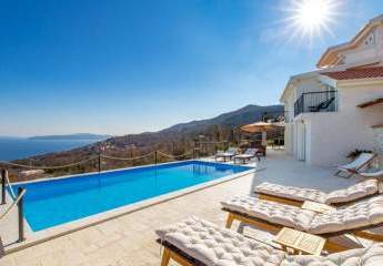 Mediterrane Villa mit Pool und Meerblick, Opatija Riviera