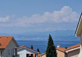 Wohnung mit Balkon und schönem Meerblick