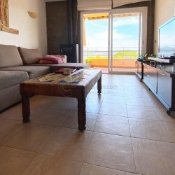 Zwei Schlafzimmerwohnung mit Meerblick in direkter Nähe zum kleinen Strand von Santa Ponsa