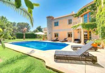 Mediterrane Villa mit Pool in Sol de Mallorca zu verkaufen