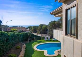 Villa mit Meerblick und Baugenehmigung auf Mallorca