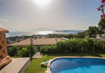 Mallorca, schöne Villa mit Pool und phantastischem Meerblick zu verkaufen