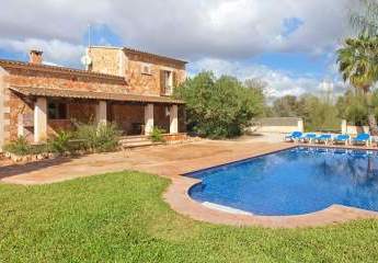 Idyllische Naturstein Finca mit Pool und Weitblick zwischen Campos und Santanyi, ideal für Naturliebhaber!