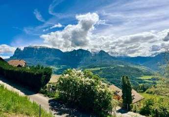 Stilvolle Neubau-Ferienwohnung mit Panoramablick am Ritten - Südtirol