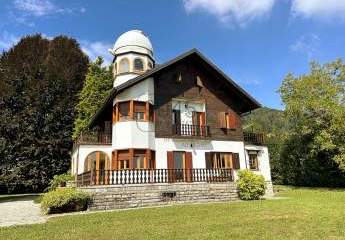 Freistehende Villa mit Park und eigenem Observatorium in Lanzo d'Intelvi - Como