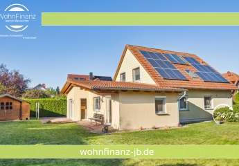 Großzügiges, energieeffizientes Einfamilienhaus mit viel Platz und großem Garten, Carport, PV-Anlage