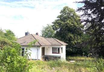 Renovierungsbedürftiger Bungalow auf großem Grundstück in Sprockhövel