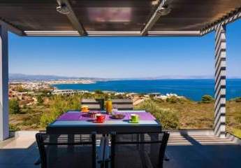 Kreta, Akrotiri: Geräumige moderne Villa mit spektakulärem Blick auf das Meer und die Bucht zu verkaufen