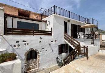 MIT BESICHTIGUNGSVIDEO! Kreta, Choumeriakos: Charmantes Dorfhaus mit Bergblick zu verkaufen