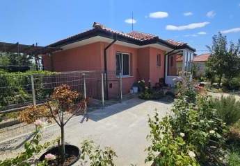 Einfamilienhaus in Koschariza, Sonnenstrand, Bulgarien zu verkaufen.