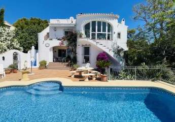 Traumhafte Villa mit Pool und Panoramablick in Javea mit Gästewohnung und Heizung