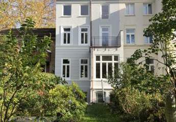 2-3-Familienhaus möglich - courtagefrei - sanierte Villa mit ruhigem Garten - abtrennbar - D 106kWh