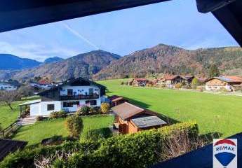 Schicke Dachgeschosswohnung im Chiemgau