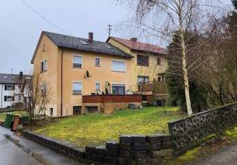 2-Familienhaus in Blumberg mit Potential zum 3-Familienhaus