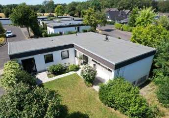 Freistehender Bungalow mit Garage in guter Niederpleiser Lage