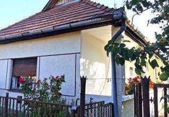 Einfamilienhaus in Hollókő, in einem Feriendorf der Weltkulturerbe zu verkaufen